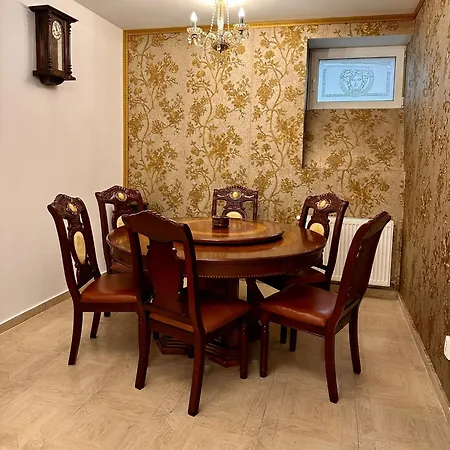 Berindey Apartment